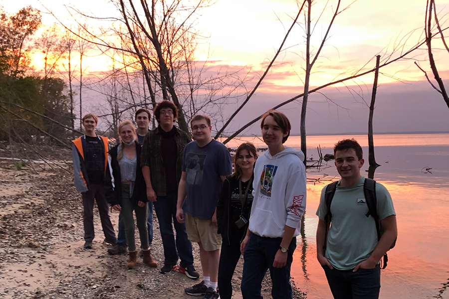 UW-Green Bay Round River Alliance student organization arboretum beach walk