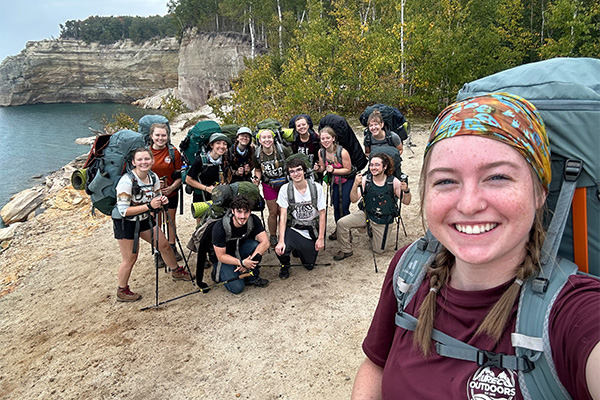 UREC Outdoor Adventure Pictured Rock Trip group photo