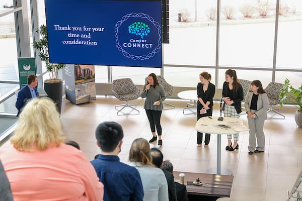 Business pitch competition at Titletown Tech