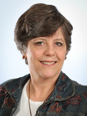 instructor Lora Warner
